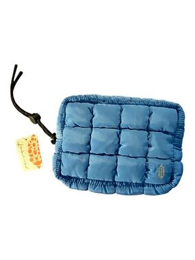 FREE PEOPLE MOVEMENT QUILTED MINI CASE NWT in Denim Blue